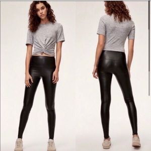 Wilfred free Daria XS